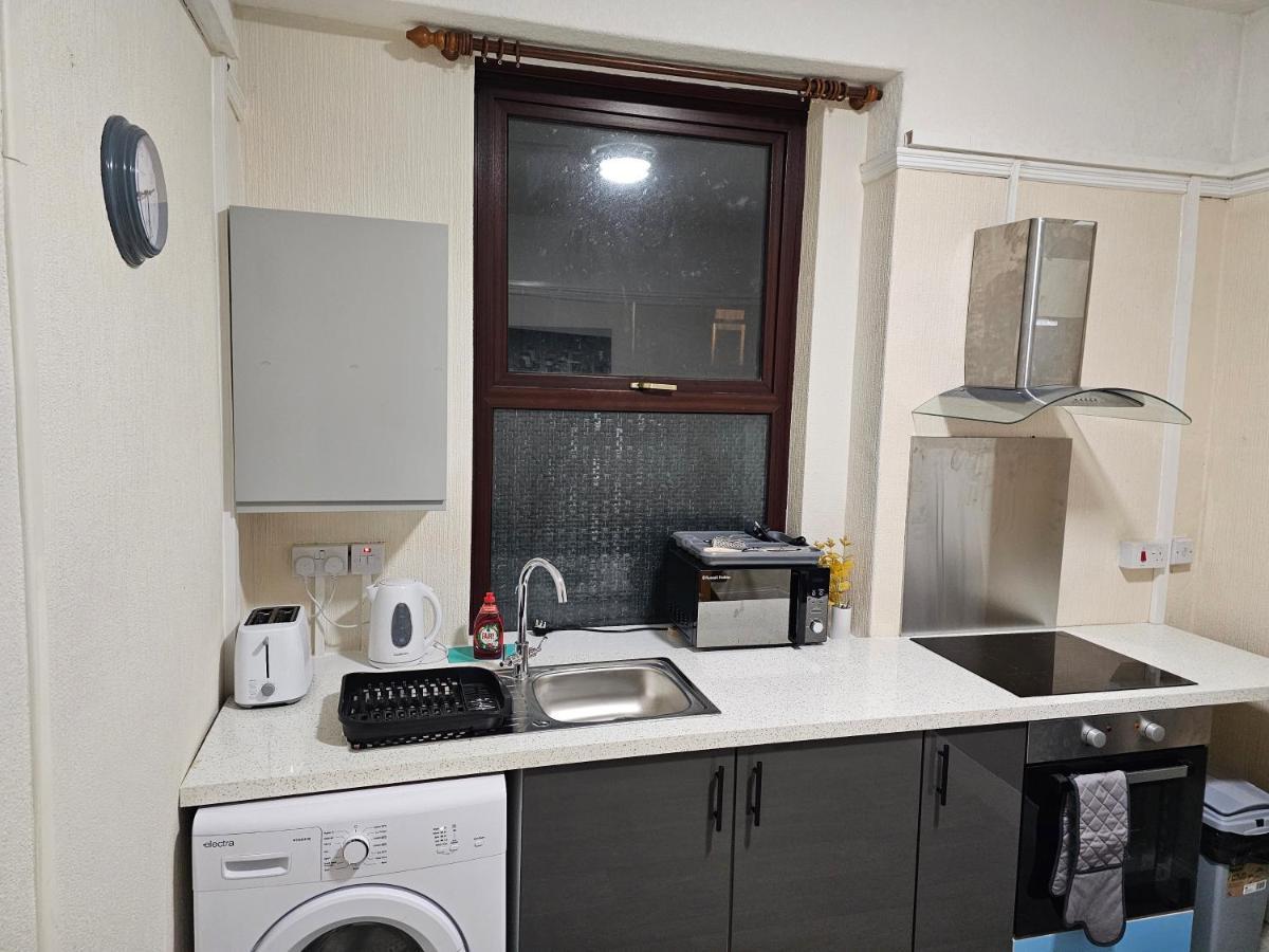 Skyline Queen'S Suites 203 سوانسي المظهر الخارجي الصورة